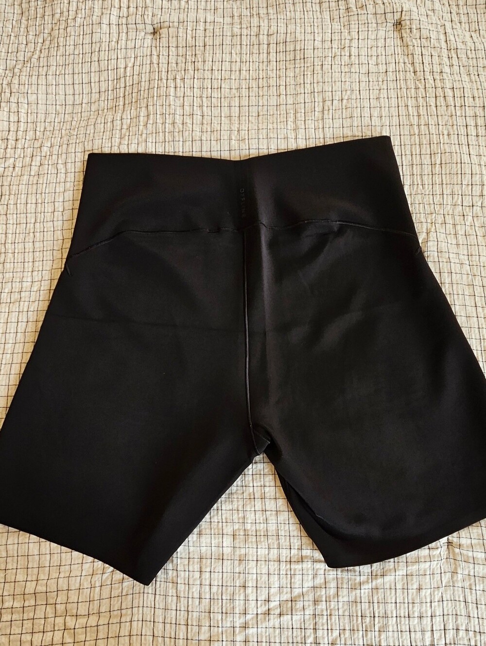 Aerie Offline XL Black High-Waist Bike Shorts - Picture 2 of 4